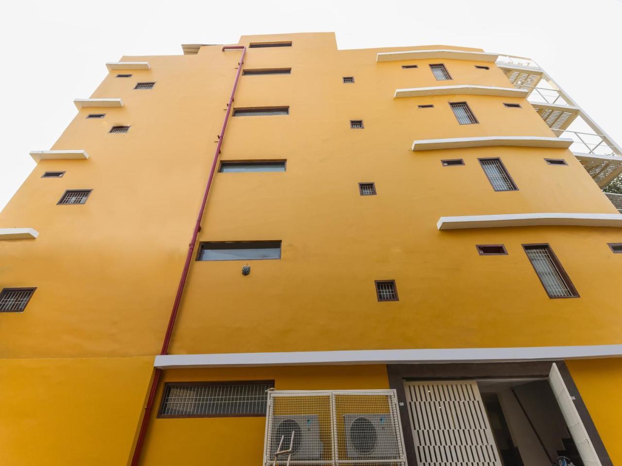 Fabexpress Marigold I Hotell New Delhi Exteriör bild