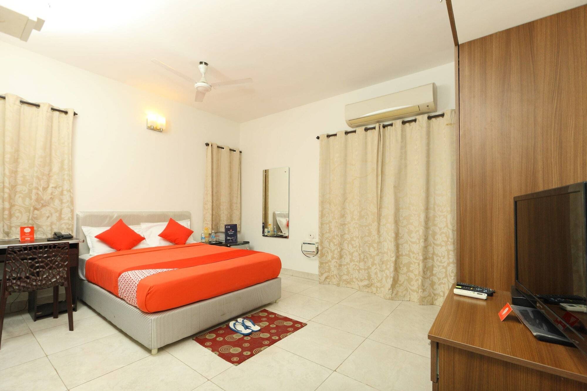 Fabexpress Marigold I Hotell New Delhi Exteriör bild